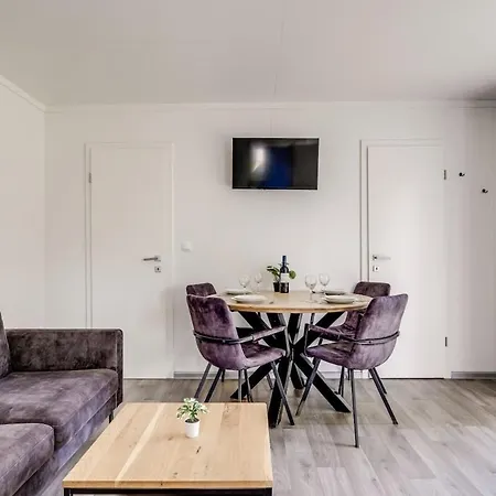 Cube 16 I Stijlvol En Licht 4 Persoons Zennewijnen
