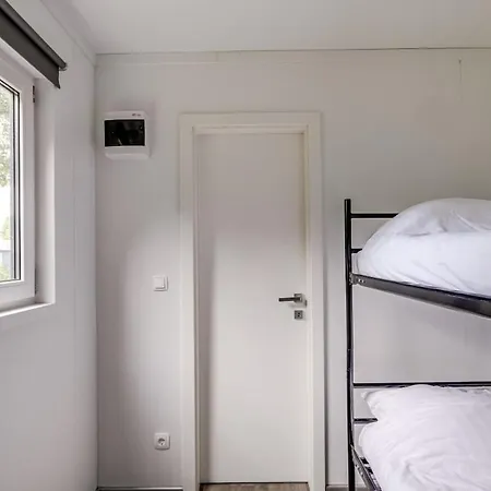 Cube 16 I Stijlvol En Licht 4 Persoons Holiday home